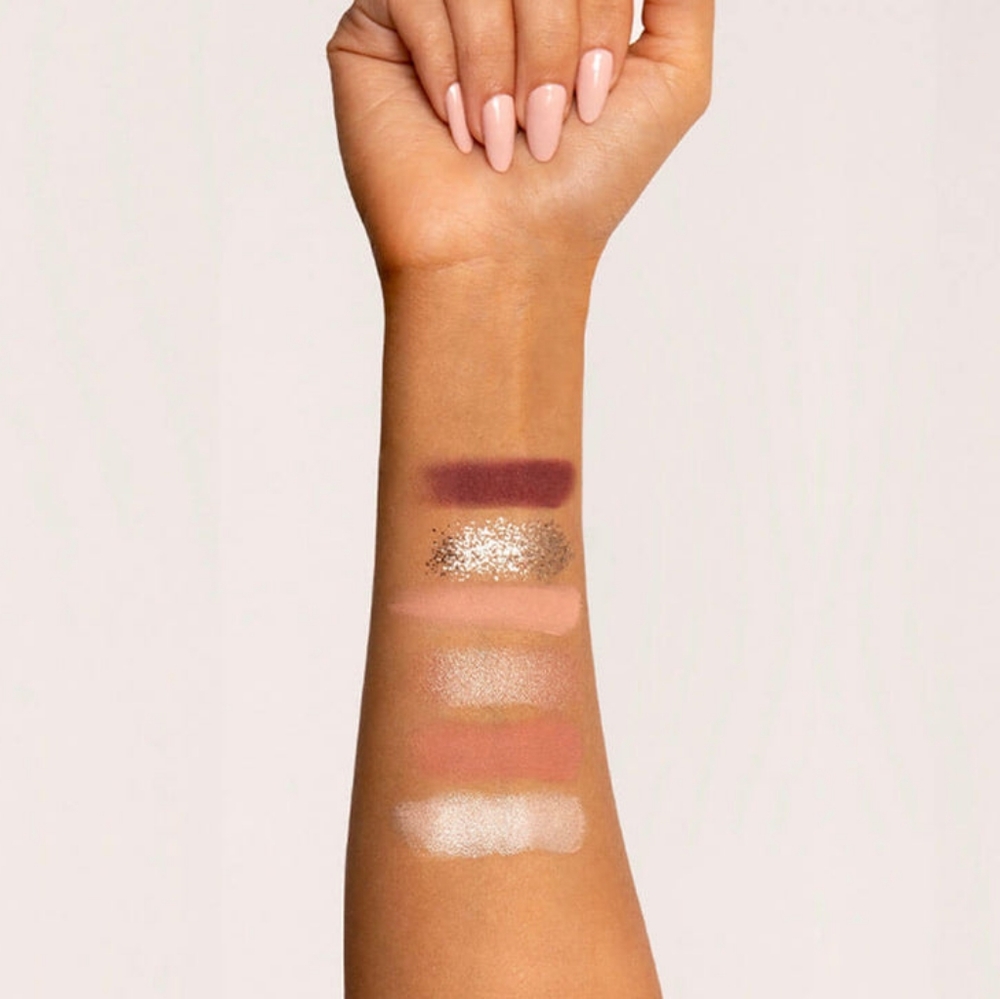 New Dominique Cosmetics Unconditional Eyeshadow Palette Women's Makeup Glam - Picture 7 of 14